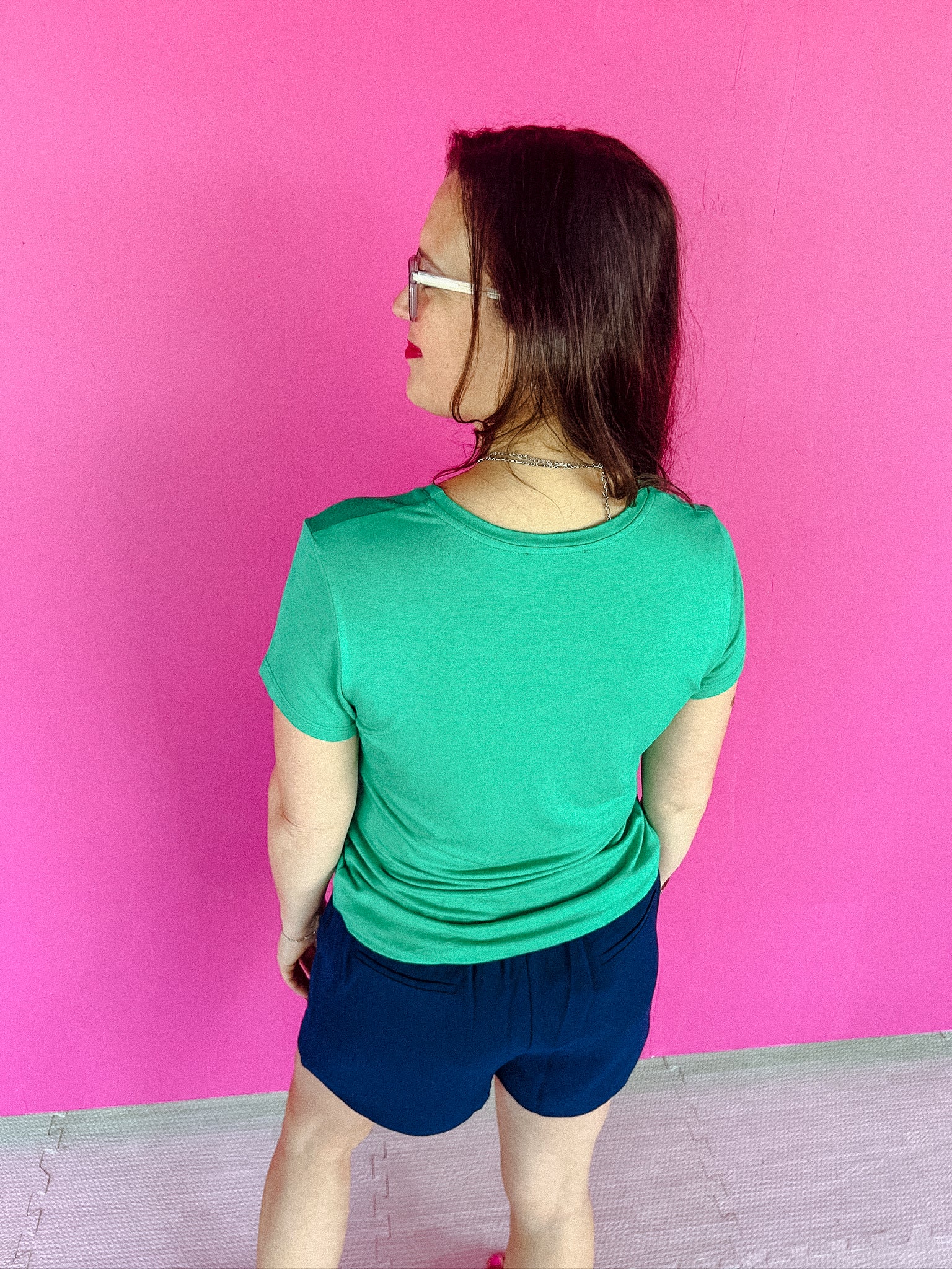 [Ellevate Basics] Therese Basic Tee - Emerald Green