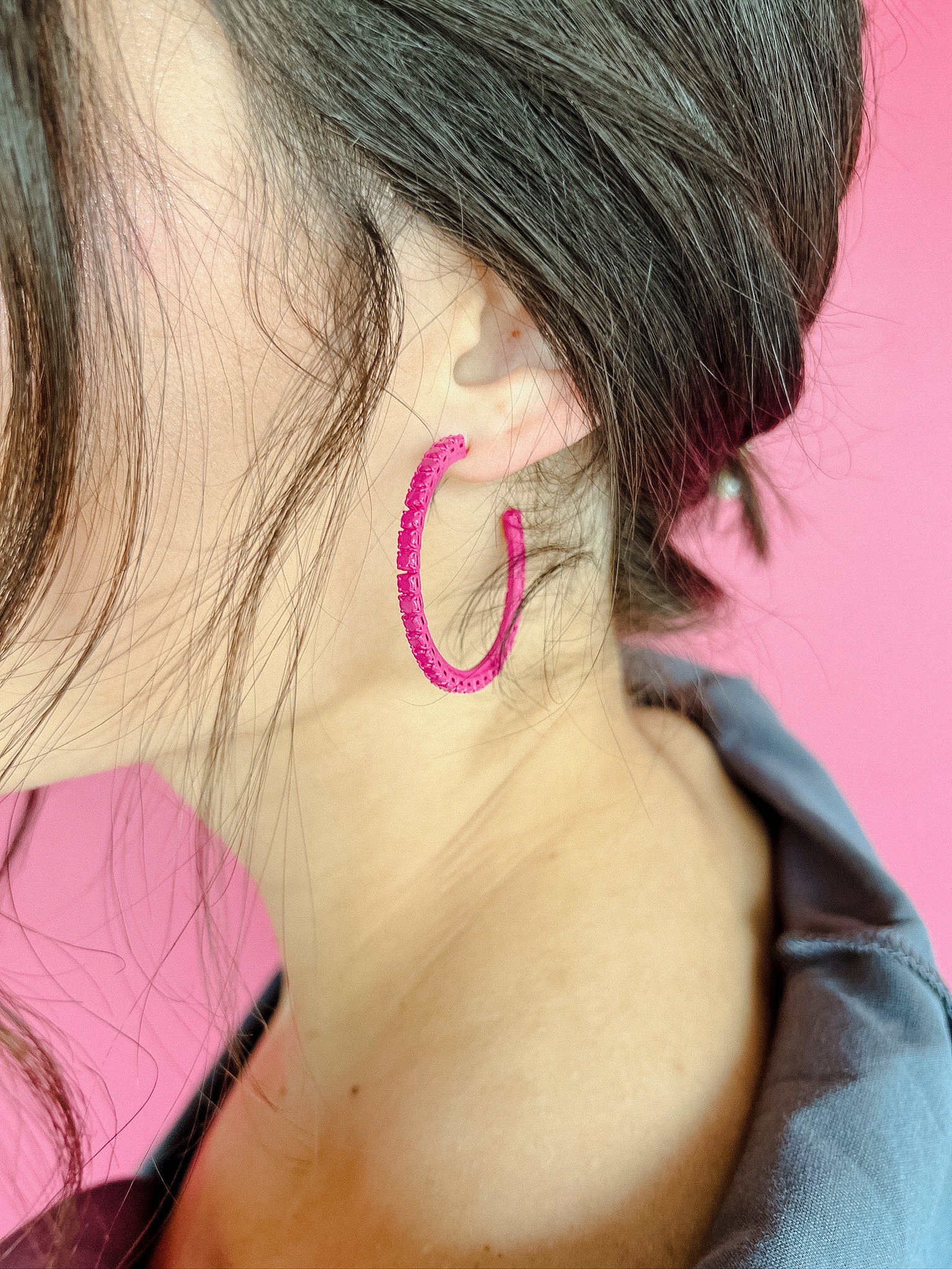 [Treasure Jewels] Barbie World Hoop Earrings - Fuchsia