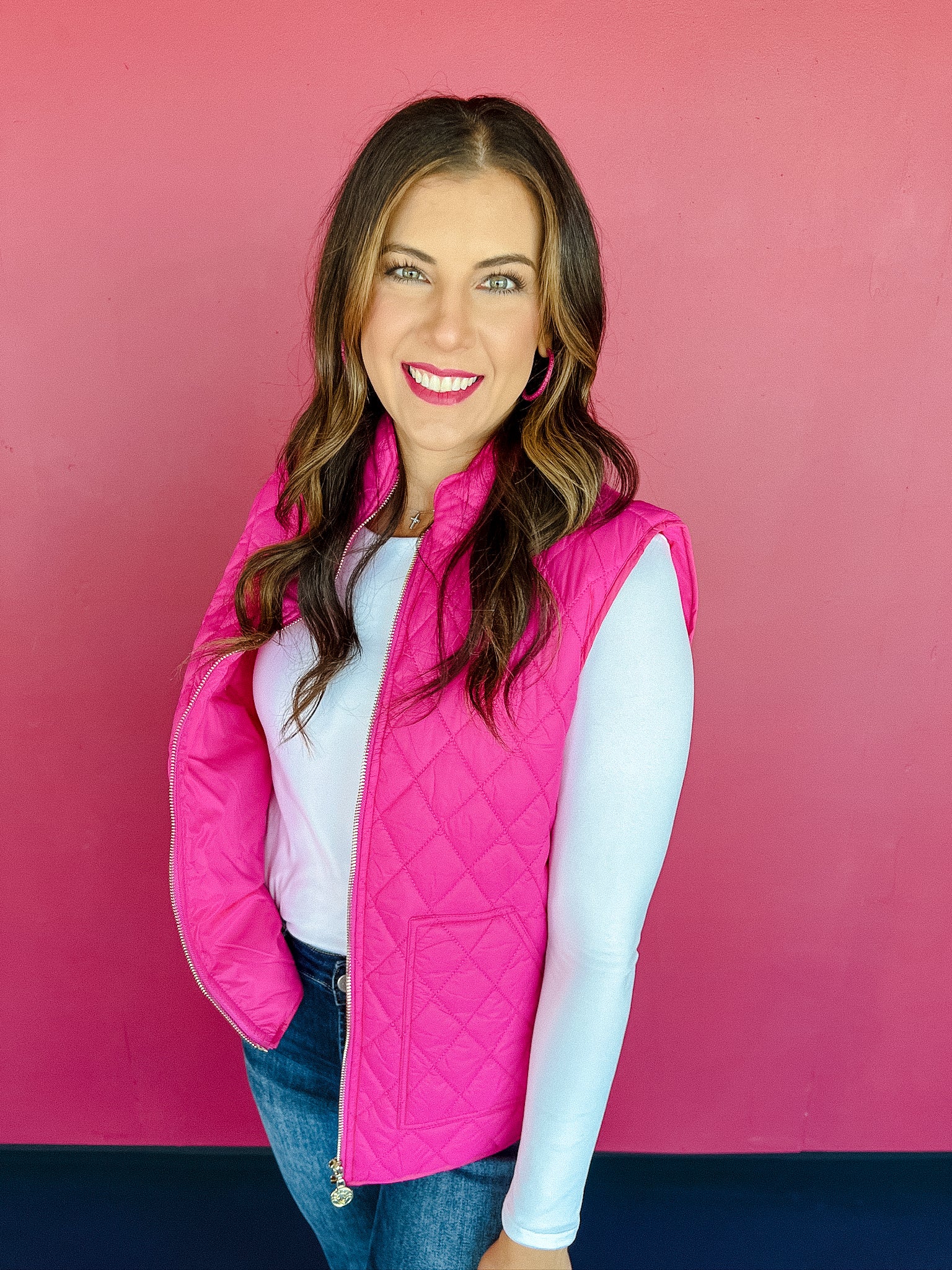 Wilma Puffer Vest - Neon Magenta