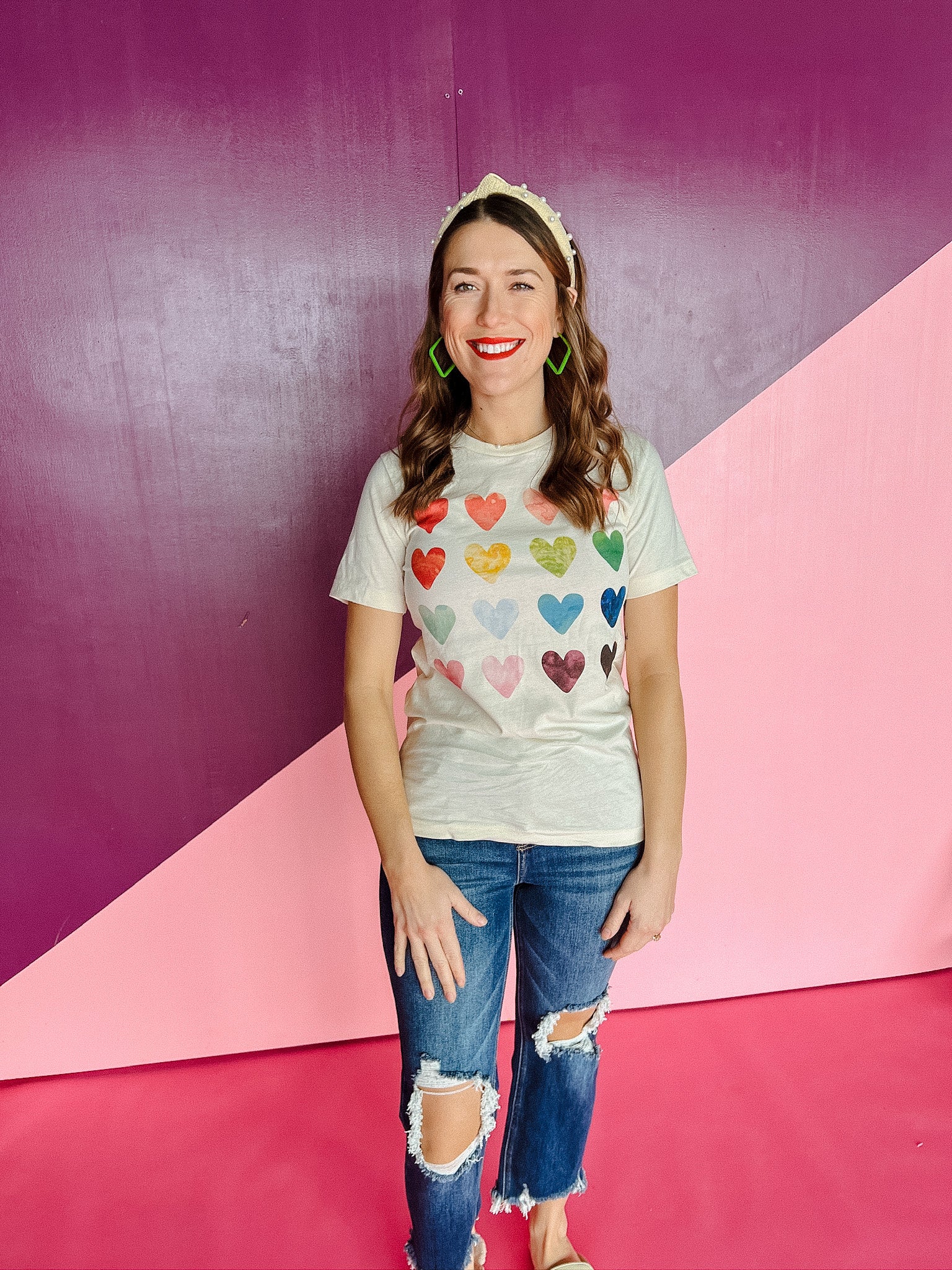 All the Heart Eyes Graphic Tee - Cream