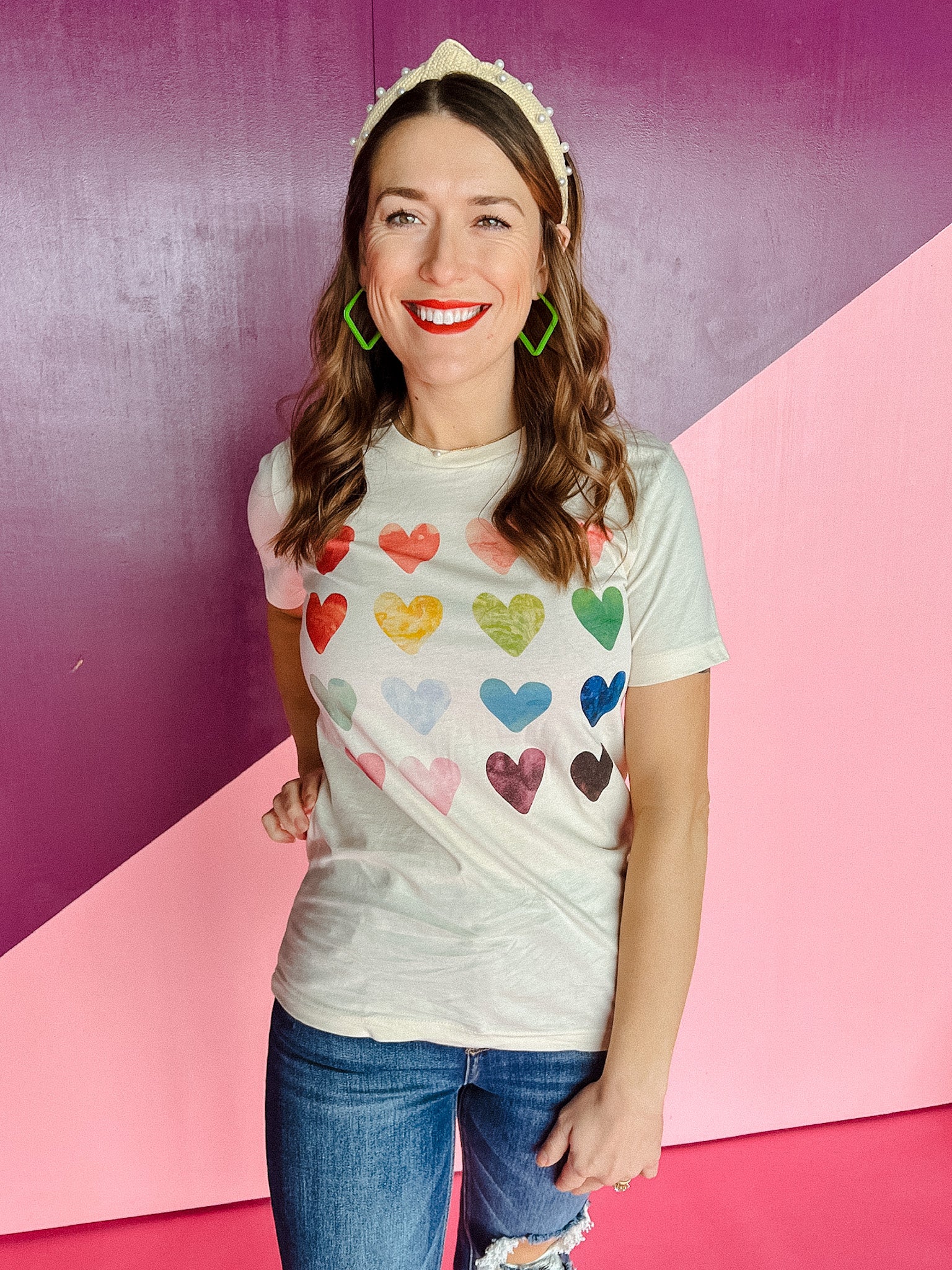 All the Heart Eyes Graphic Tee - Cream