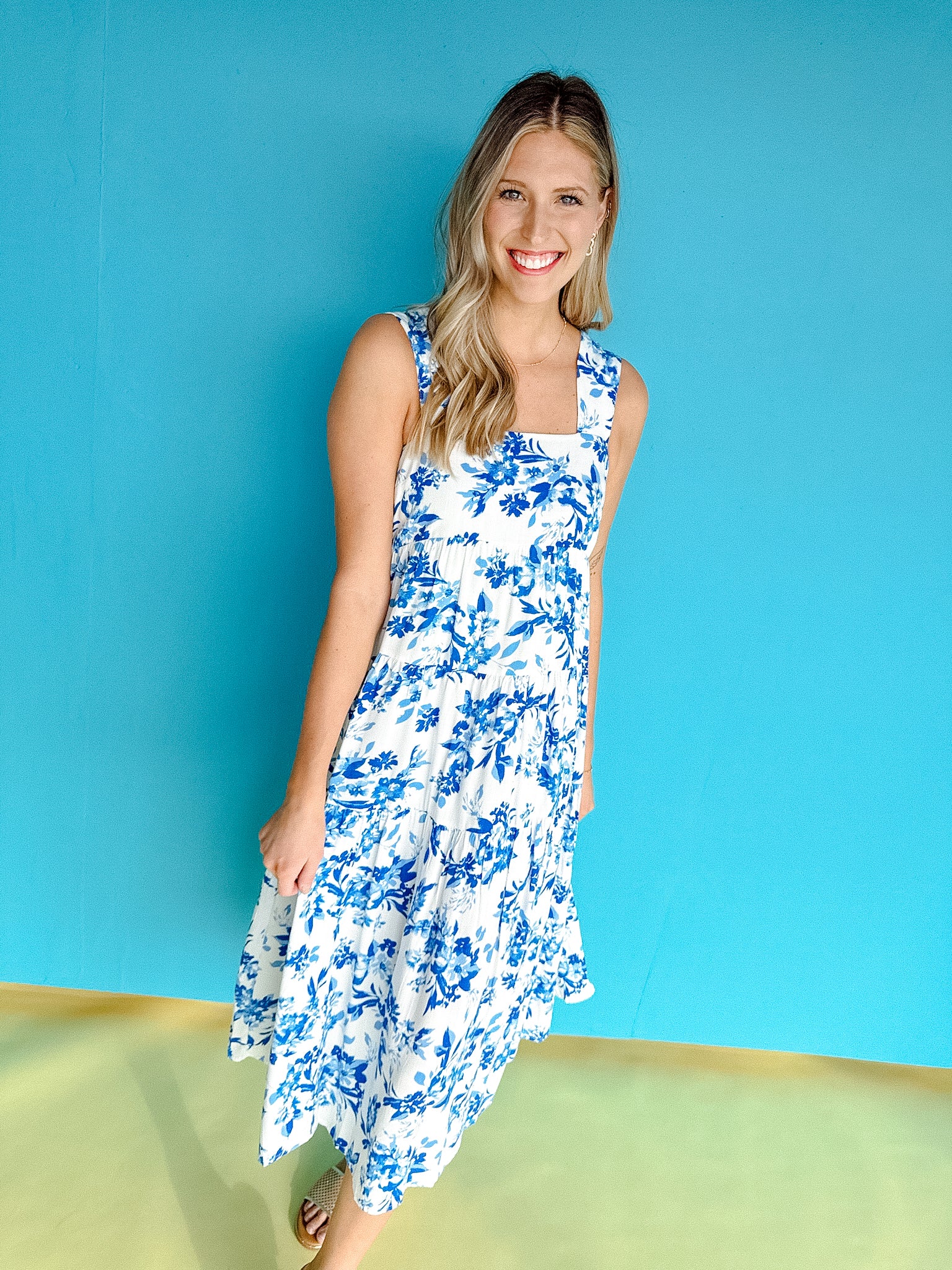 Luna Floral Midi Dress - Bright Blue