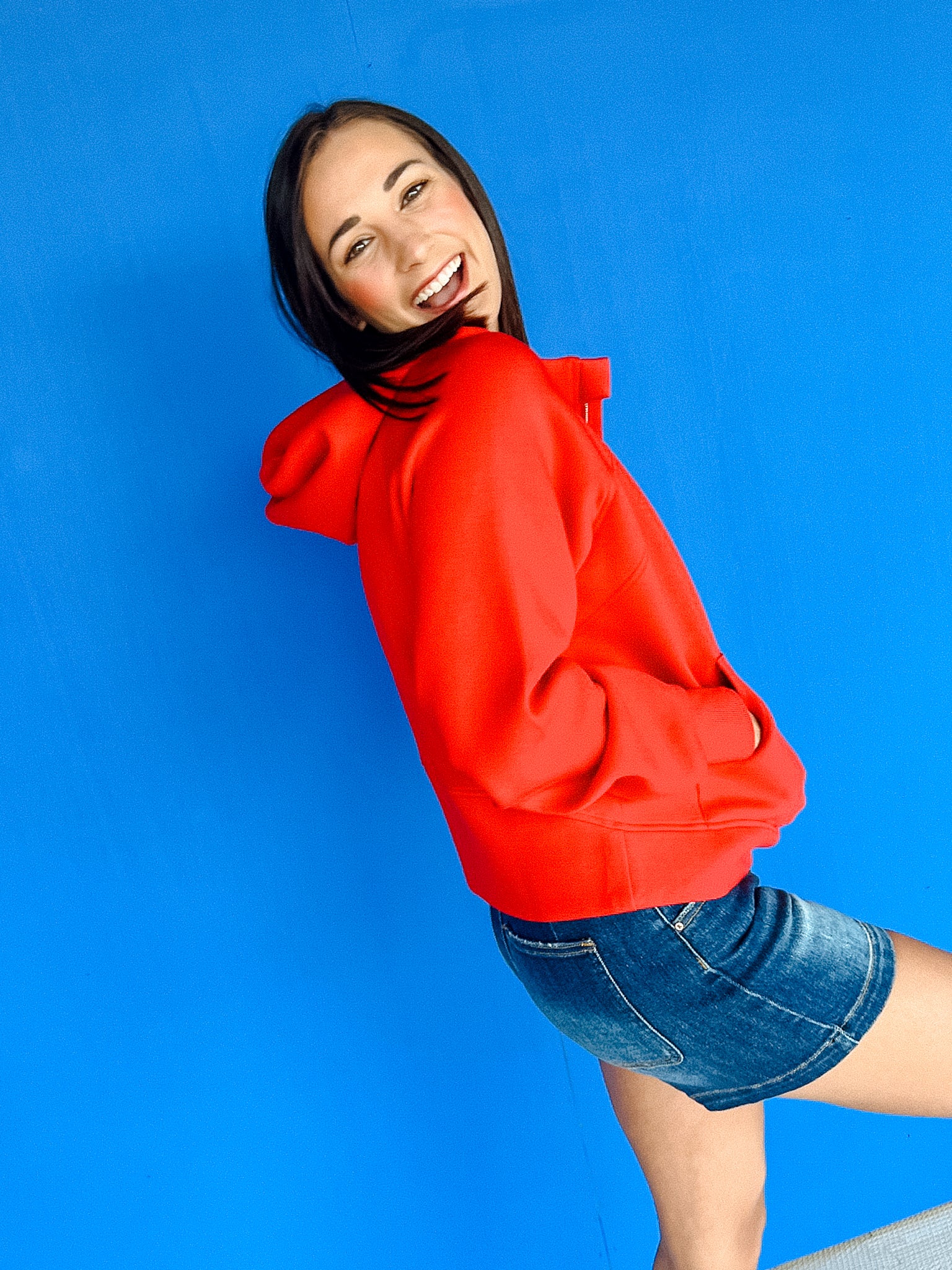 [Ellevate Basics] Siena Scuba Sweatshirt - True Red