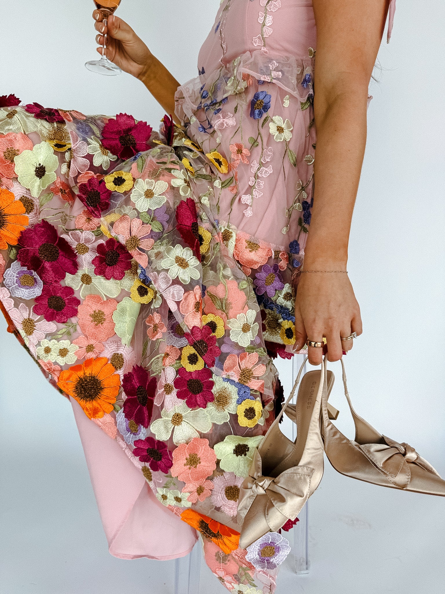 [BuddyLove] Edie Vineyard Maxi Dress - Blush