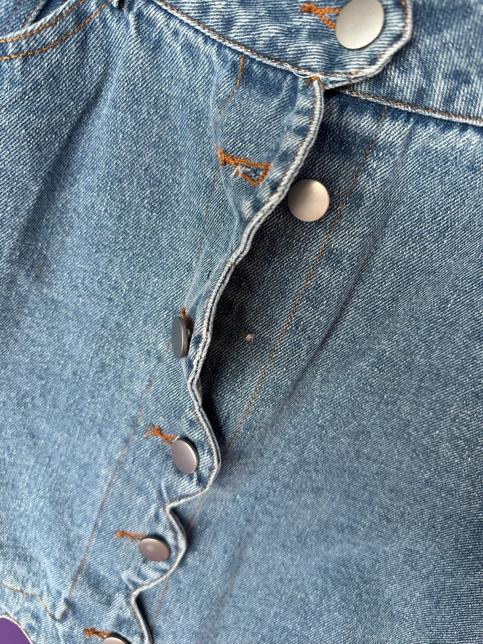 [Defect Sale] Serena Scallop Denim Skirt