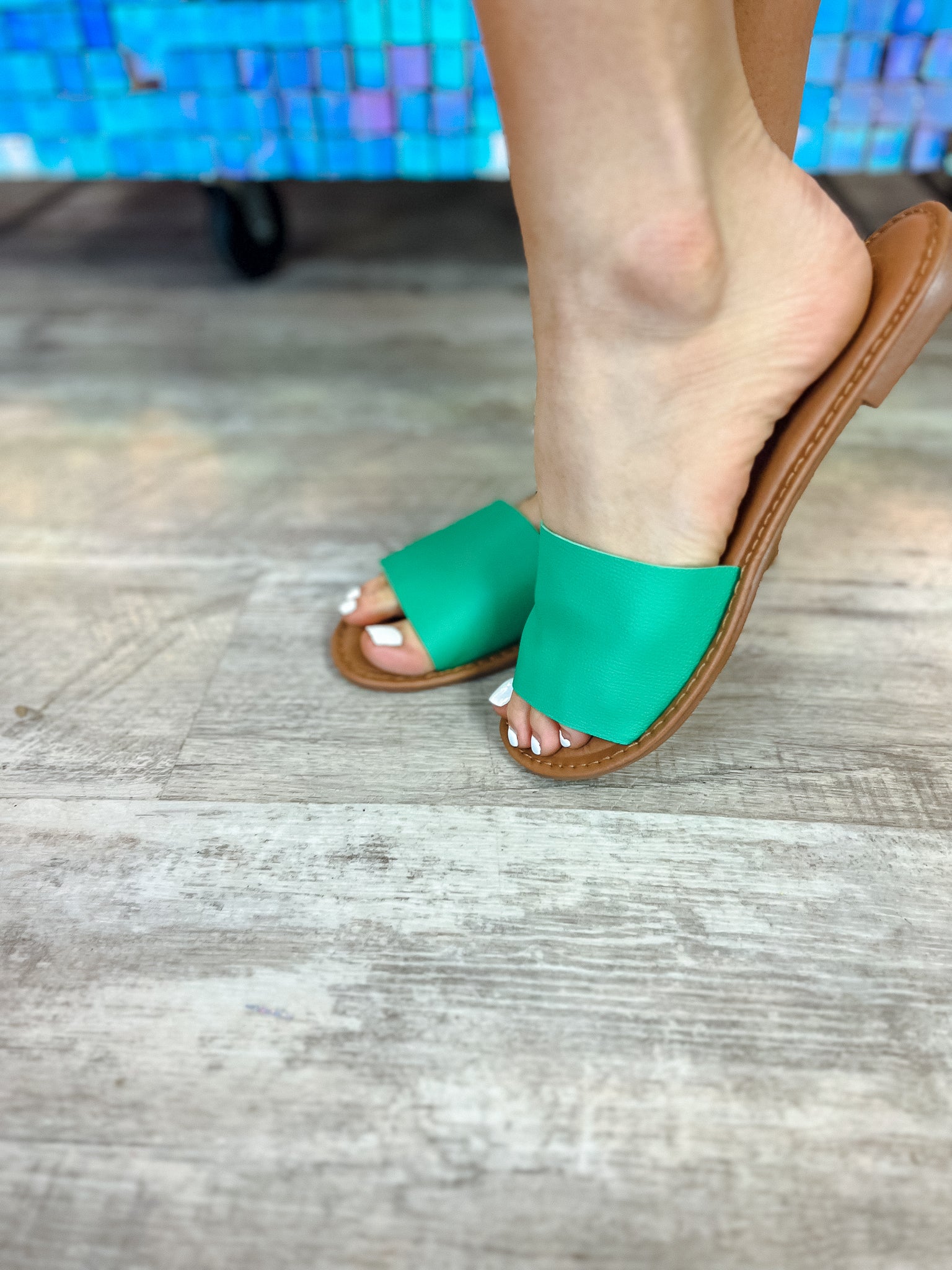 Reba Slip On Sandals - Light Emerald